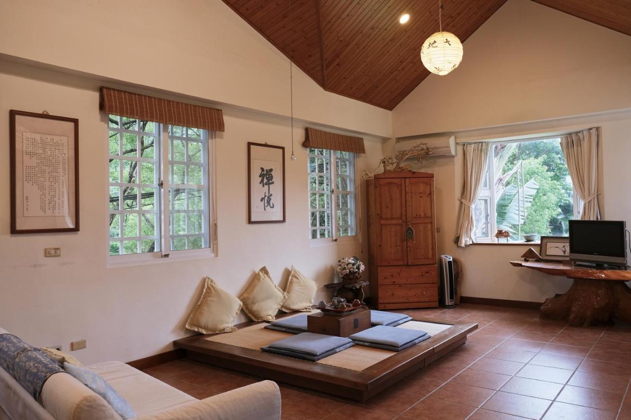 Wisdom Garden Home Stay Yuli Eksteriør bilde