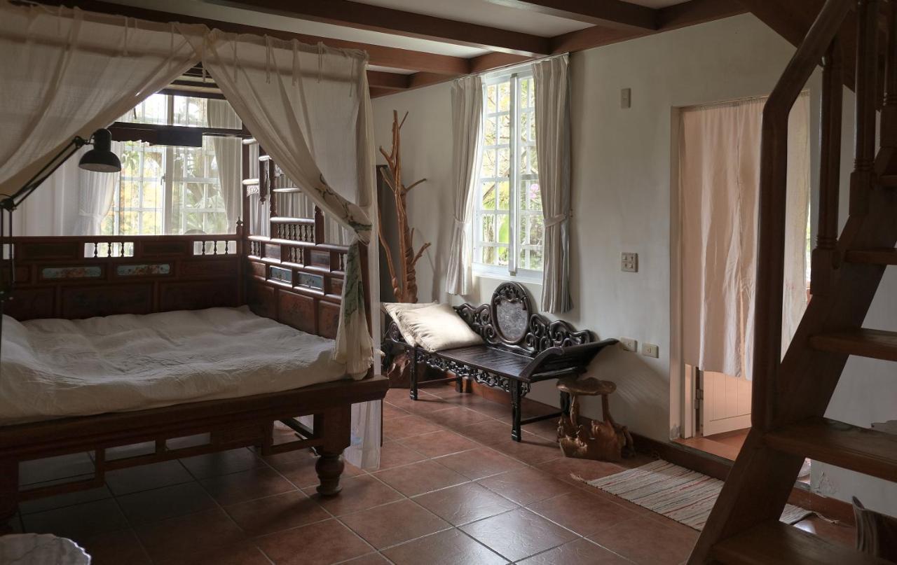 Wisdom Garden Home Stay Yuli Eksteriør bilde