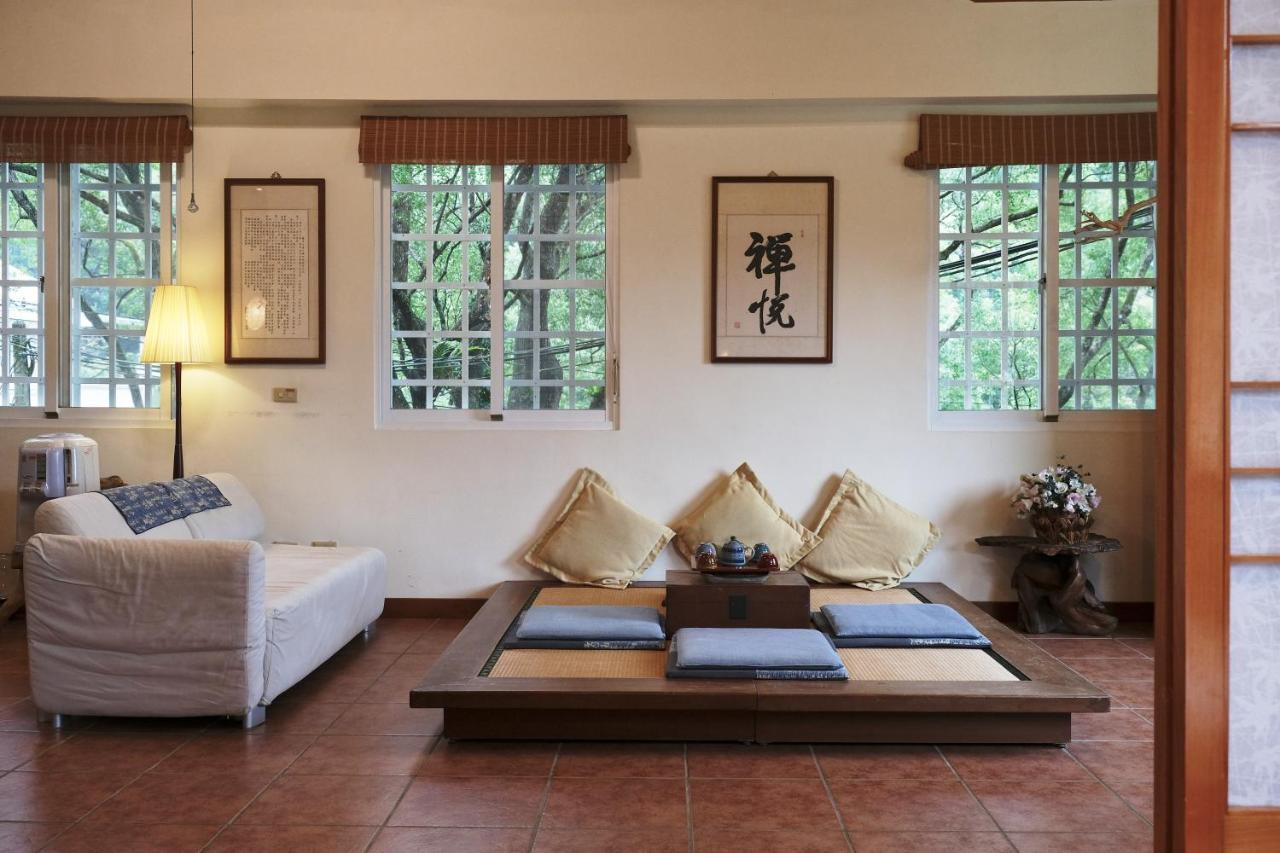 Wisdom Garden Home Stay Yuli Eksteriør bilde