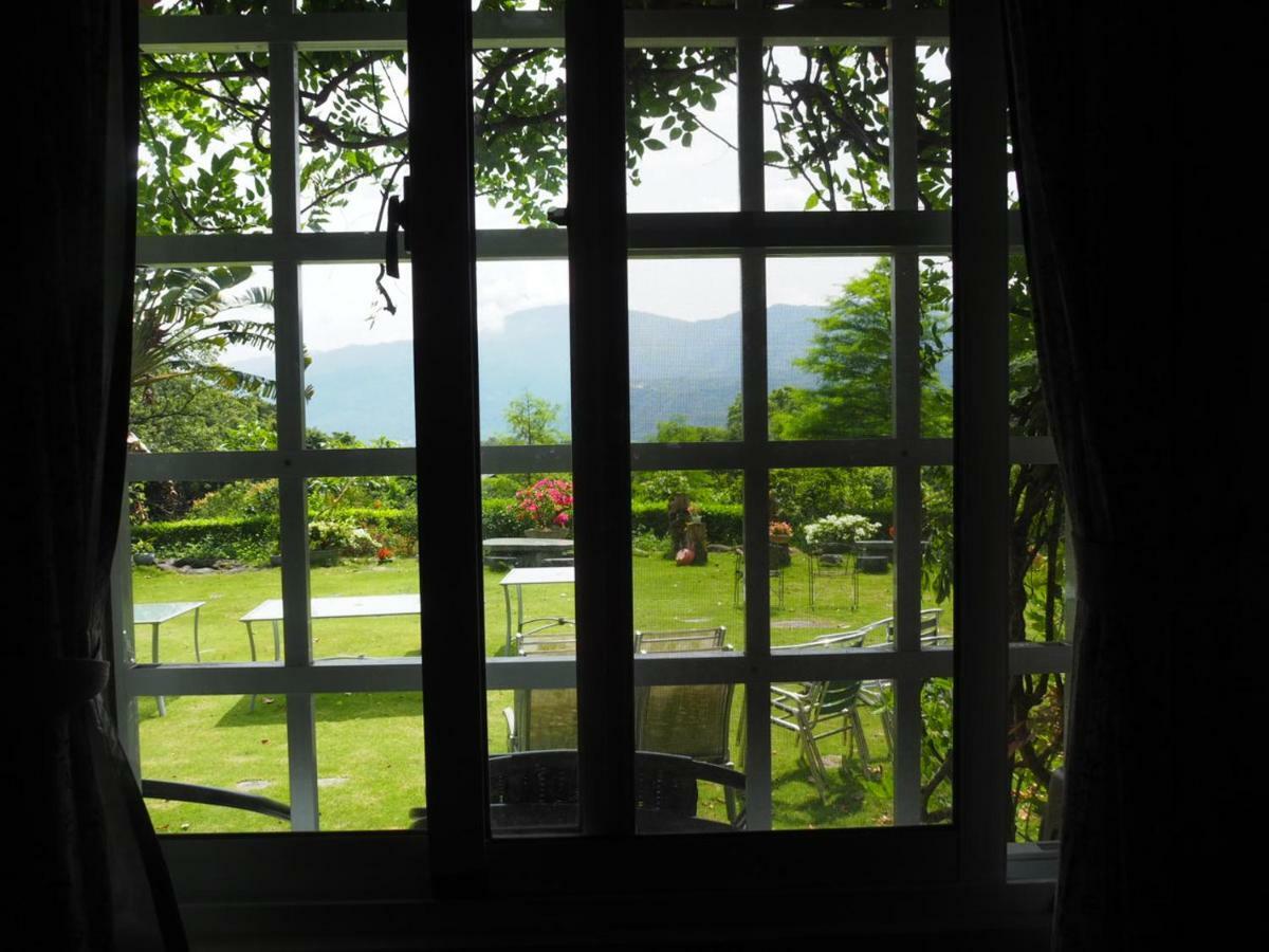 Wisdom Garden Home Stay Yuli Eksteriør bilde